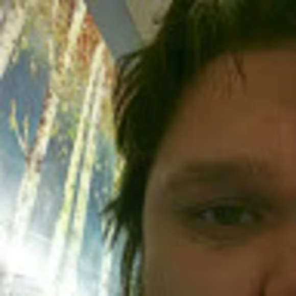 Meet your Posher, Jonathan - Picture 1 of 1